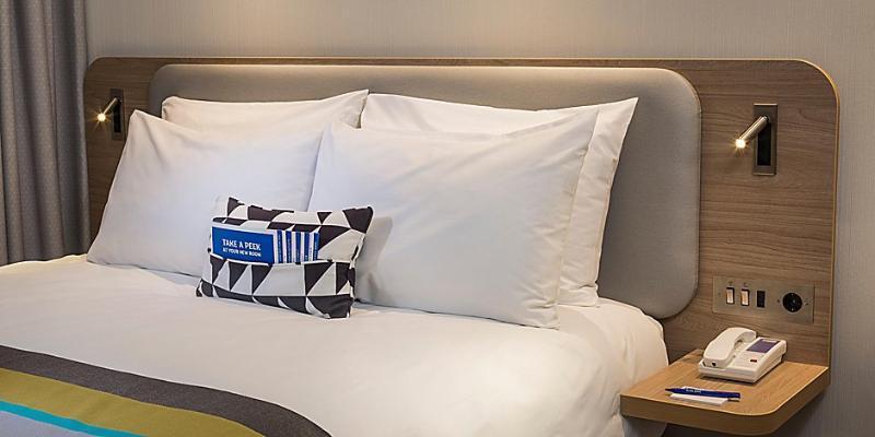 Holiday Inn Express Cambridge West - Cambourne By Ihg Exterior foto